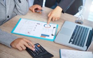 co to są instrumenty finansowe i jak się nimi posługiwac?